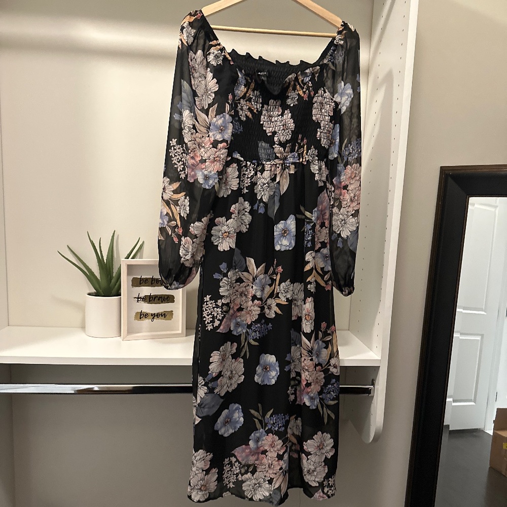 Flowy floral tunic dress